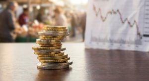 Guerre en Iran : pourquoi les cours de l’or et de l’argent s’effondrent-ils brutalement ?