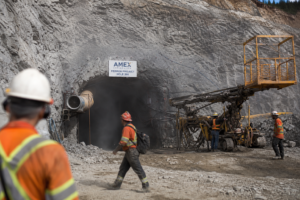 Amex Gold Mines achève le sautage du portail au projet Perron Amex Gold Mines achève le sautage du portail au projet Perron
