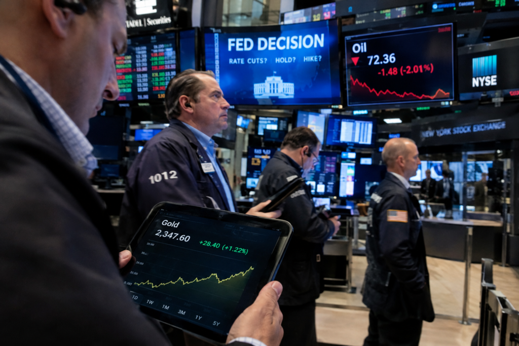 L’or progresse, porté par le repli du pétrole avant la décision de la Fed L’or progresse, porté par le repli du pétrole avant la décision de la Fed